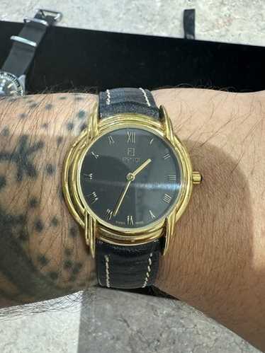 【.希少】FENDI フェンディ 腕時計 1600G ブラック メンズ 希少】FENDI フェンディ 腕時計 1600G ブラック メンズ