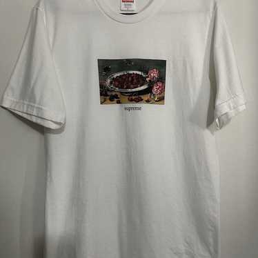 新品　supreme Strawberries L/S Tee ホワイト2XL Supreme Strawberries L S Tee (FW24) - $54