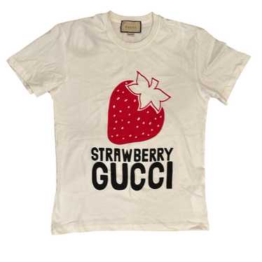 GUCCI strawberry Tシャツ　S Gucci Cream Strawberry Logo T-Shirt Size M Mens – Mine & Yours