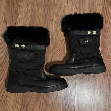 【美品】COACH CLLN BOOT 黒 BLACK COACH® Outlet | Collin Boot In Signature Canvas