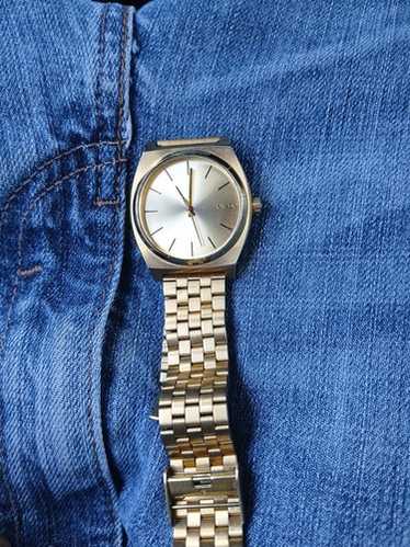 Nixon watch - Gem