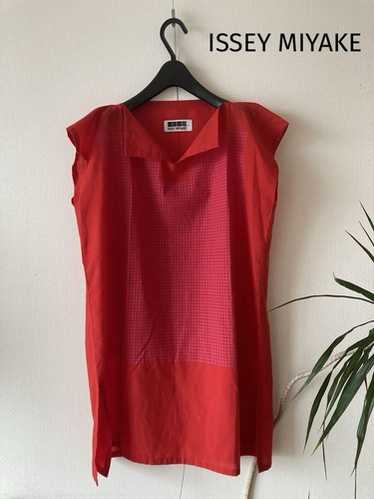 132 5 issey miyake - Gem