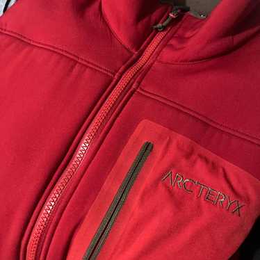 Arc'teryx Vintage Arcteryx Red Skeletal Logo T-Shirt | Grailed