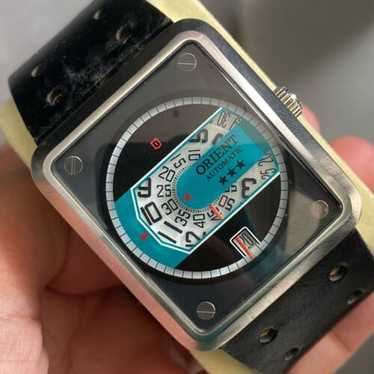 Orient Eram-C2 Ca - Gem