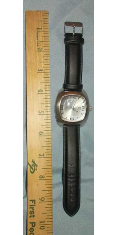 Paris hilton watch with - Gem