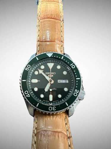 稀少廃番 SEIKO mechanical 4R36-04H0 SRP707K1 Seiko 4R36-04H0 SRP707K1 Automatic Men's Watch 42mm 2006