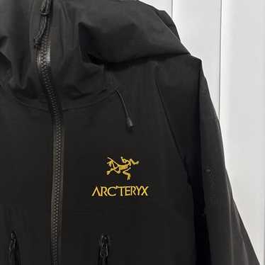 24k arcteryx alpha sv - Gem
