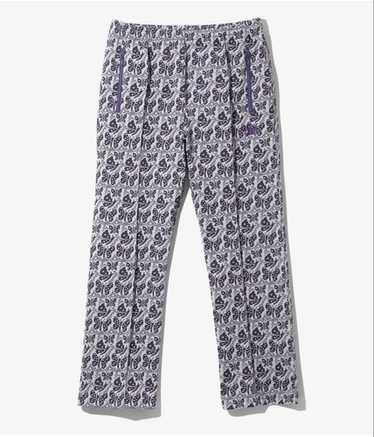 新品　未使用 NEEDLES パピヨン総柄　別注TRACK PANTS Lサイズ Needles（ニードルス）の「【3月3日12:00発売】別注Track Pant