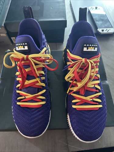 NIKE MENS LEBRON XVI 16 