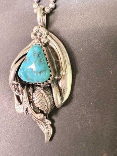 Les Baker Rare Vintage Native American Navajo Turquoise Heishi Sterling Silver Teardrop Necklace Les Baker Rare Vintage Native American Navajo Turquoise Heishi Sterling Silver Teardrop Necklace