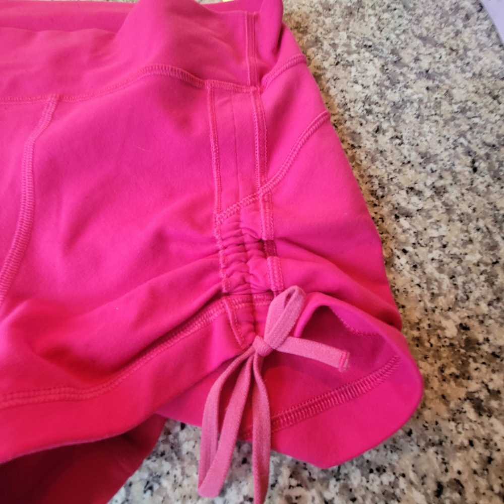 Lululemon shorts with string ties in from - image 2
