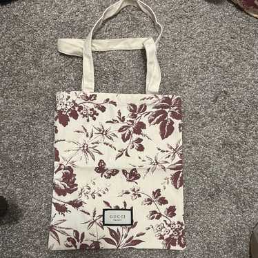 GUCCI★素敵！FLORAL PRINT Coated Canvas TOTE BAG Gucci Flora Infinity Tote Canvas – l'Étoile de Saint Honoré
