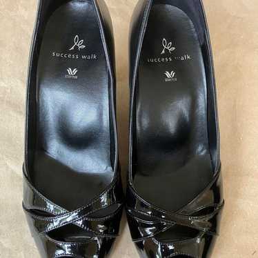 success walk　Wacoal 22,5 Wacoal success walk pumps - Gem