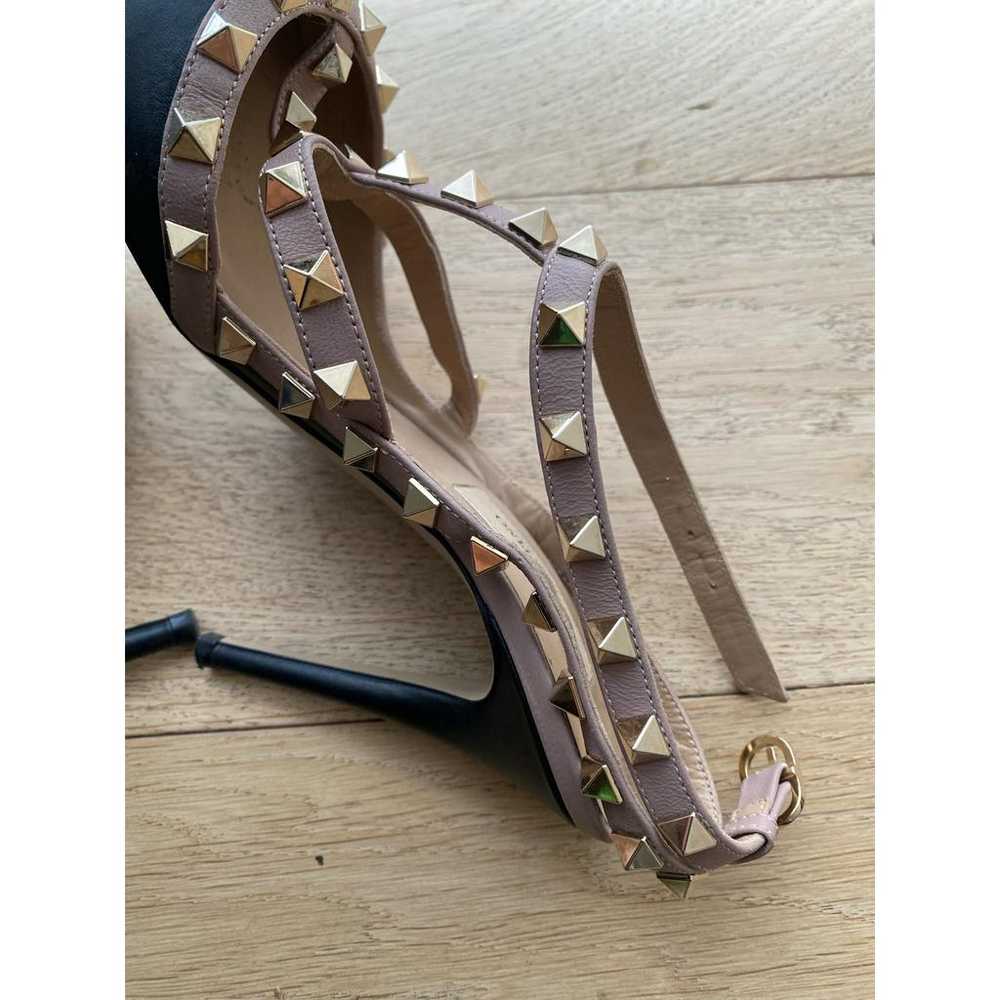 Valentino Garavani Rockstud leather heels