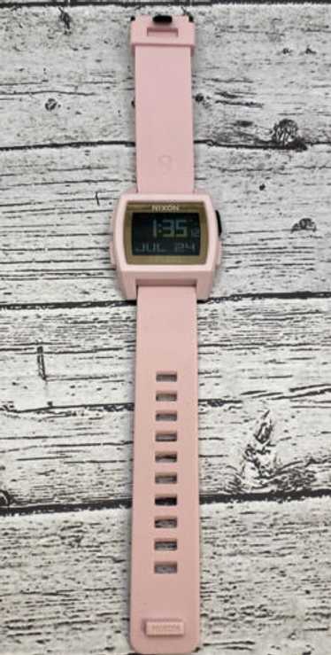 NIXON プレイヤー　ピンクゴ−ルド 51-30 Chrono Watch | Gunmetal / Blackberry / Gold