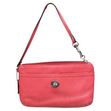 Coach pink leather turnlock - Gem