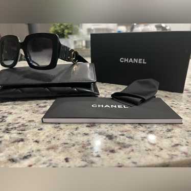 CHANEL スクエアサングラス ブラック CHANEL スクエアサングラス ブラック - メルカリ