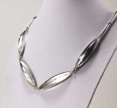 Lalique clear crystal 925 - Gem