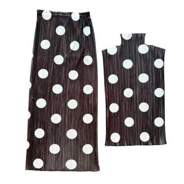 三宅一生展ISSEY MIYAKE PLEATS PLEASE 2冊セット 5cae823619113c48542e3e20fc8ab8