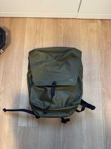 【希少カラー】ARC'TERYX Granville 20 廃盤モデル 1196 アークテリクスのグランヴィルシリーズから新色がリリース