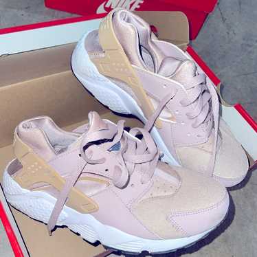 Nike Hurache Run - image 1