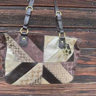 バッグ Coach Patchwork Signature tote bag 1615 2010 Coach Signature Multi Pastel Patchwork Medium Tote Bag