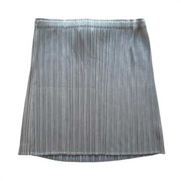 PLEATS PLEASE ISSEY MIYAKE｜SKIRTS (PP57JG112-12) BASICS – ISSEY MIYAKE ONLINE STORE