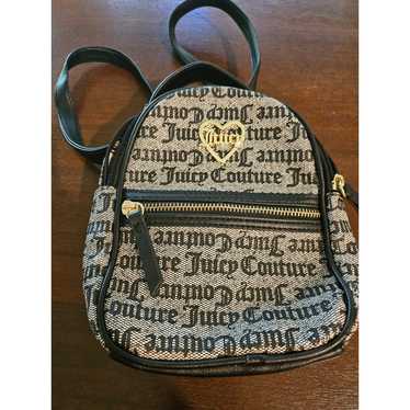 【JUICY COUTURE】Kimberly ロゴ ミニ ポーチ付き バックパック Juicy Couture Kimberly Small Shoulder Bag in Blue | Lyst