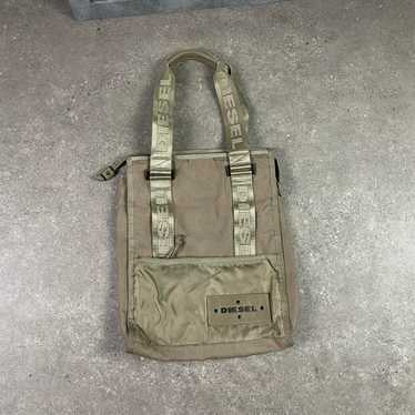 入手困難 00's DIESEL スリングバッグ オリーブグリーン