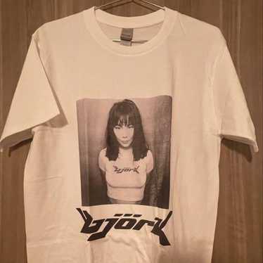 Vintage 90s bjork - Gem