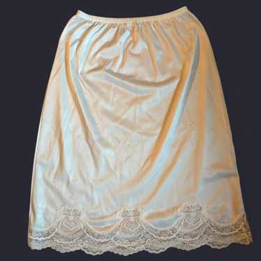 Vintage Women's Nylon Skirt - White - S – Vintage… - image 1