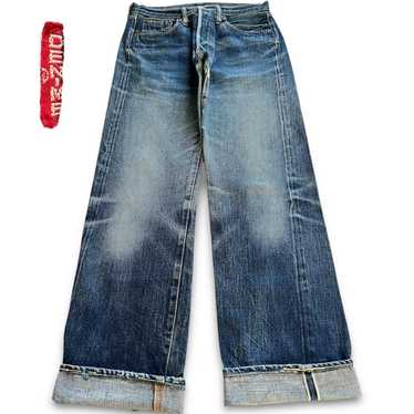 STEVE DISTRESSED SELVEDGE JEANS IN DENIM – VUJA DÉ