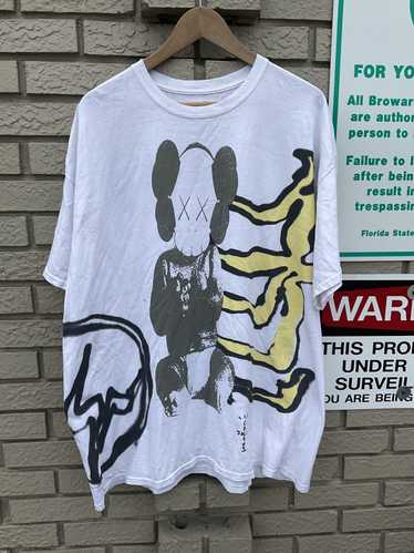 Tシャツ・カットソー Travis Scott Cactus Jack x KAWS For Fragment Tee White Travis Scott Cactus Jack + Kaws For Fragment T-Shirt | PacSun