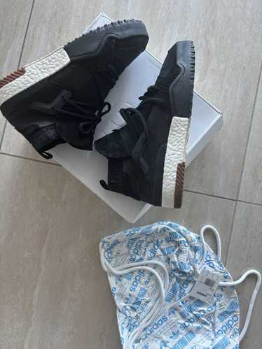 靴 adidas originals AW BBALL SOCCER EE8498 adidas Alexander Wang x AW BBall Black for Sale