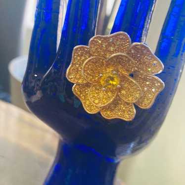 ✩CHANEL✩フラワーモチーフ✩ファッションリング✩ Chanel Flower Ring - Etsy