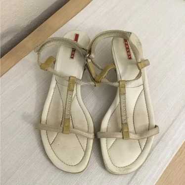 靴 Vintage Prada T-Strap Heel Sandals Vintage Prada T-Strap Heel Sandals