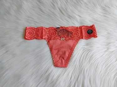 Lace trim thong - Gem