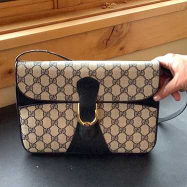 Gucci beige & black - Gem