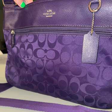 vintage Rare purple coach purse. Light Wear In Great