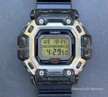 G-SHOCK DW-8300-1V ガンダム CASIO G-SHOCK DW-8300 Watch Gundam Rare Chronograph Digital