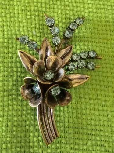 Vintage flower czech pin - Gem