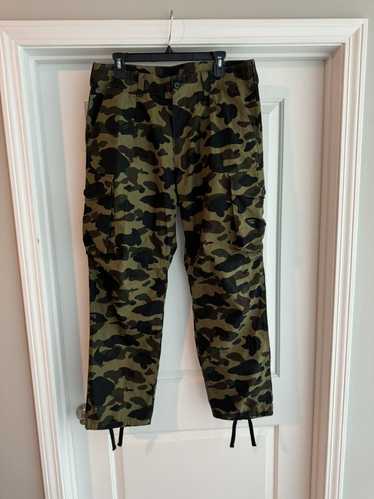 A BATHING APE 1st Camo Wide Fit 6 Pocket Pants - POIZON