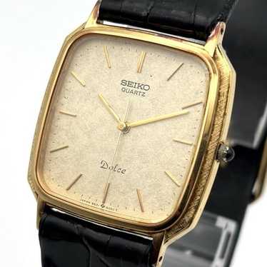 SEIKO セイコー DOLCE ドルチェ スクエア ゴールド 1303 Yahoo!オークション -「セイコー dolce」(ドルチェ) (セイコー
