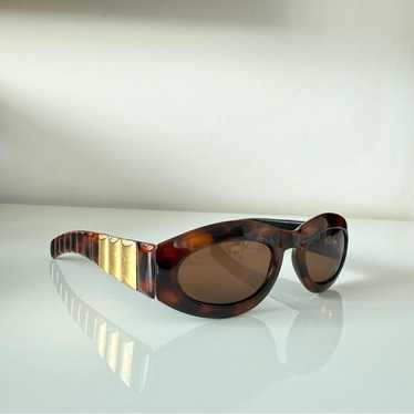 カール・ラガーフェルド　ゴールドオーバルサングラス　ヴィンテージ Vintage sunglasses karl lagerfeld - Gem