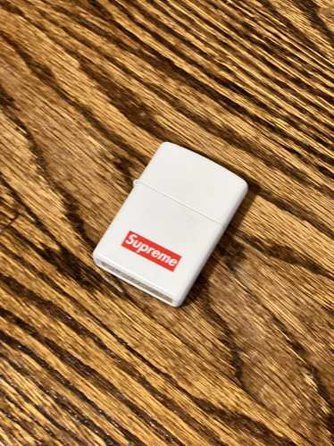 supreme ジッポー　蓄光　ホワイト　廃盤 値下げ不可】supreme ジッポー 蓄光 ホワイト 廃盤新品