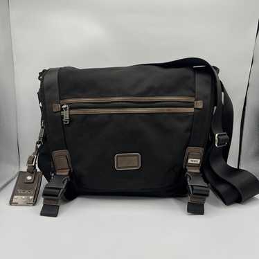 Tumi alpha bravo 22340sph - Gem