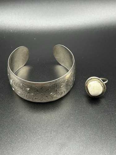 Moonstone and sterling cuff - Gem