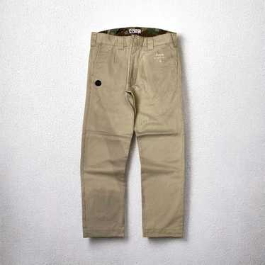Aapeのベージュ チノパン A BATHING APE Aapeのベージュ チノパン A BATHING APE