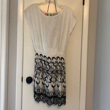 Surf Bazaar Gathered Waist Eyelet Beach Dress Cov… - image 1