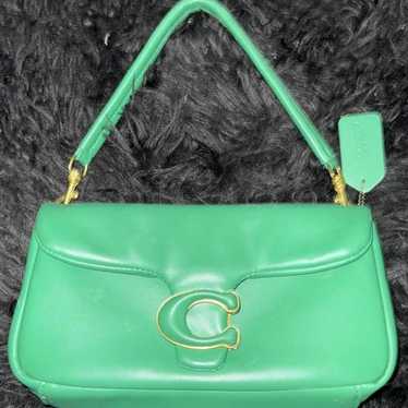 Vintage lime coach - Gem